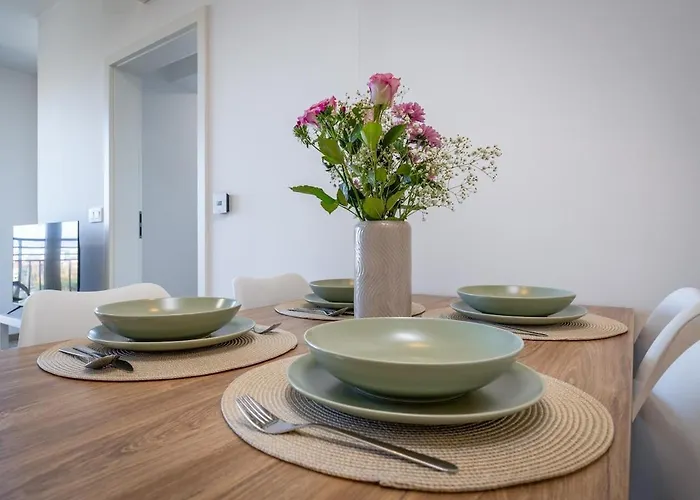 Skylineview - Modern & Free Parking Appartement Bratislava